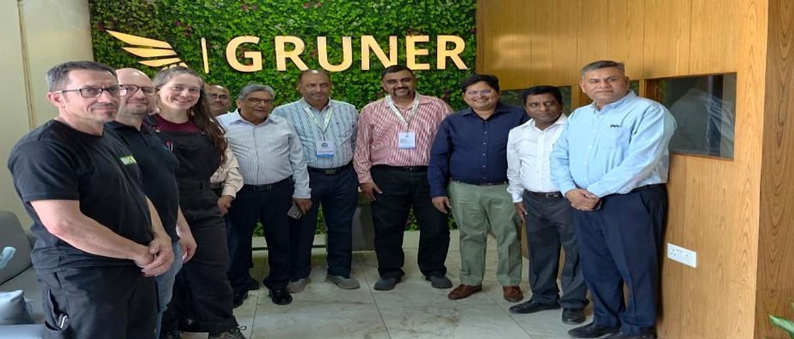 Reliance and Astute teams in the Gruner lobby